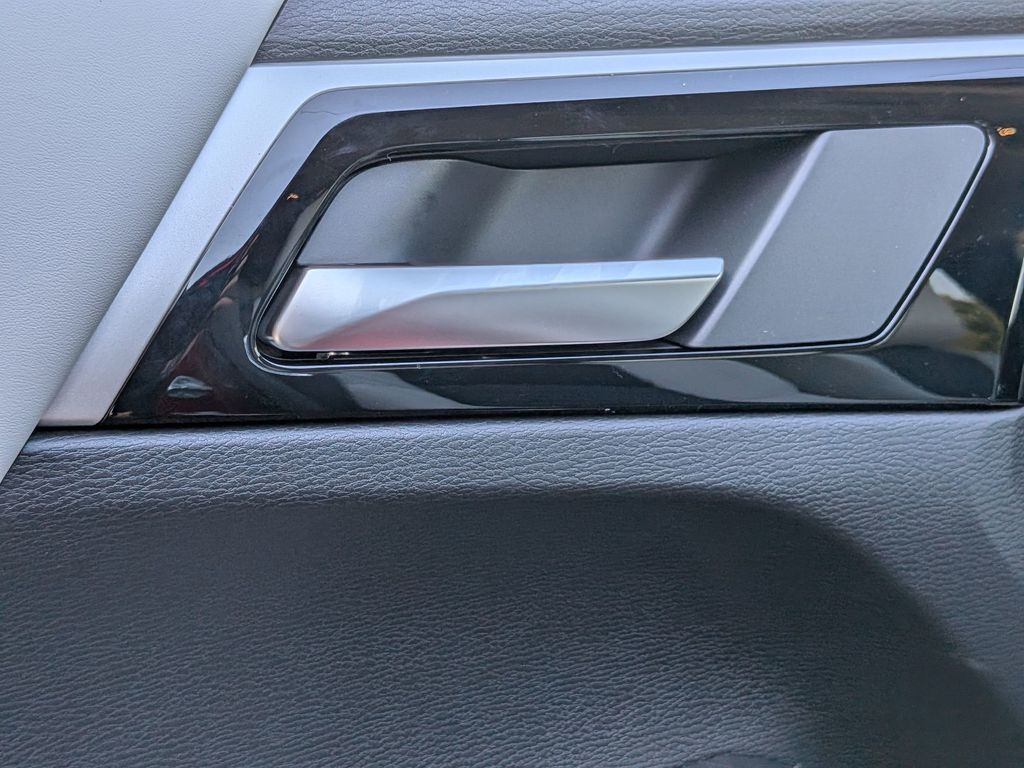 2026 Mitsubishi Outlander SE - 11