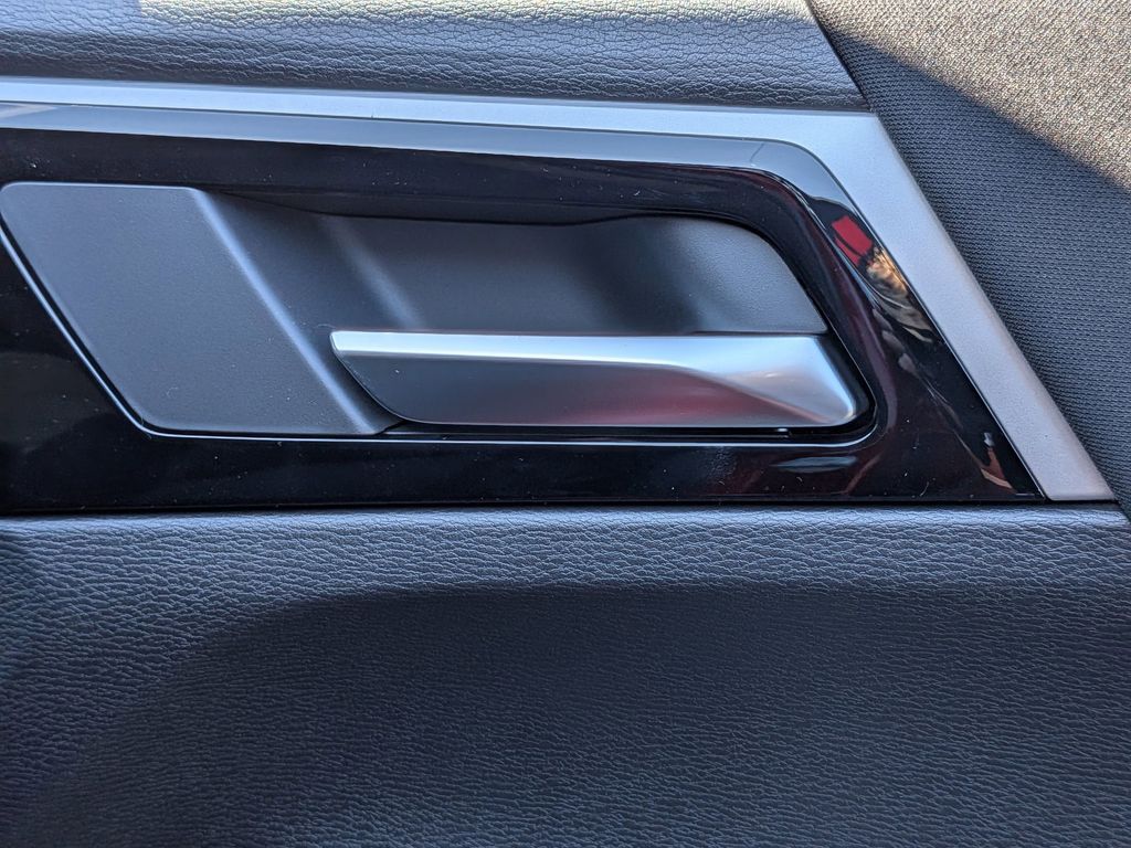 2026 Mitsubishi Outlander ES Red Diamond at D&E Mitsubishi