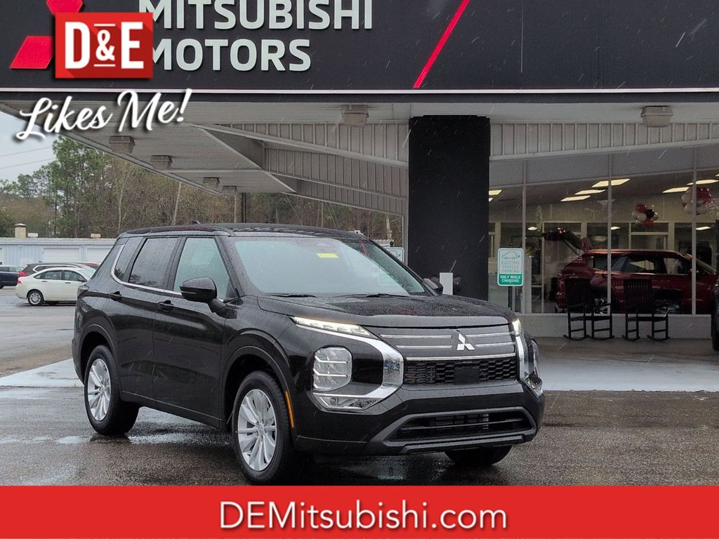 2026 Mitsubishi Outlander ES - 0