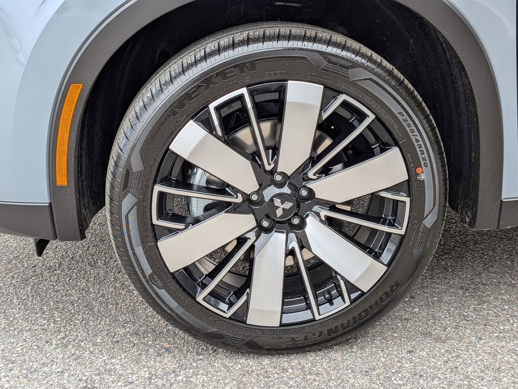 2026 Mitsubishi Outlander SE - 9