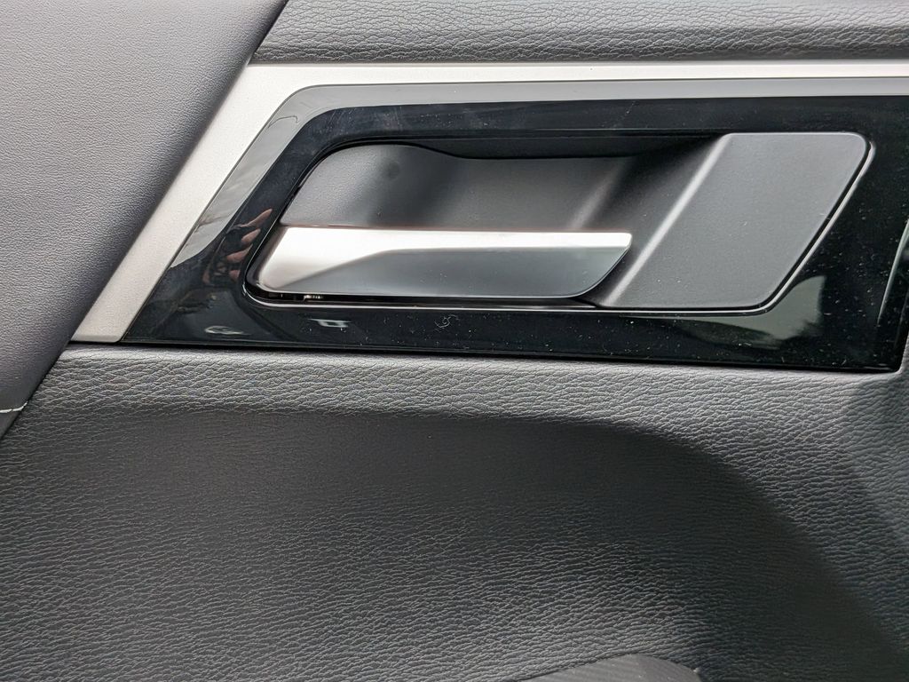 2026 Mitsubishi Outlander SE - 11