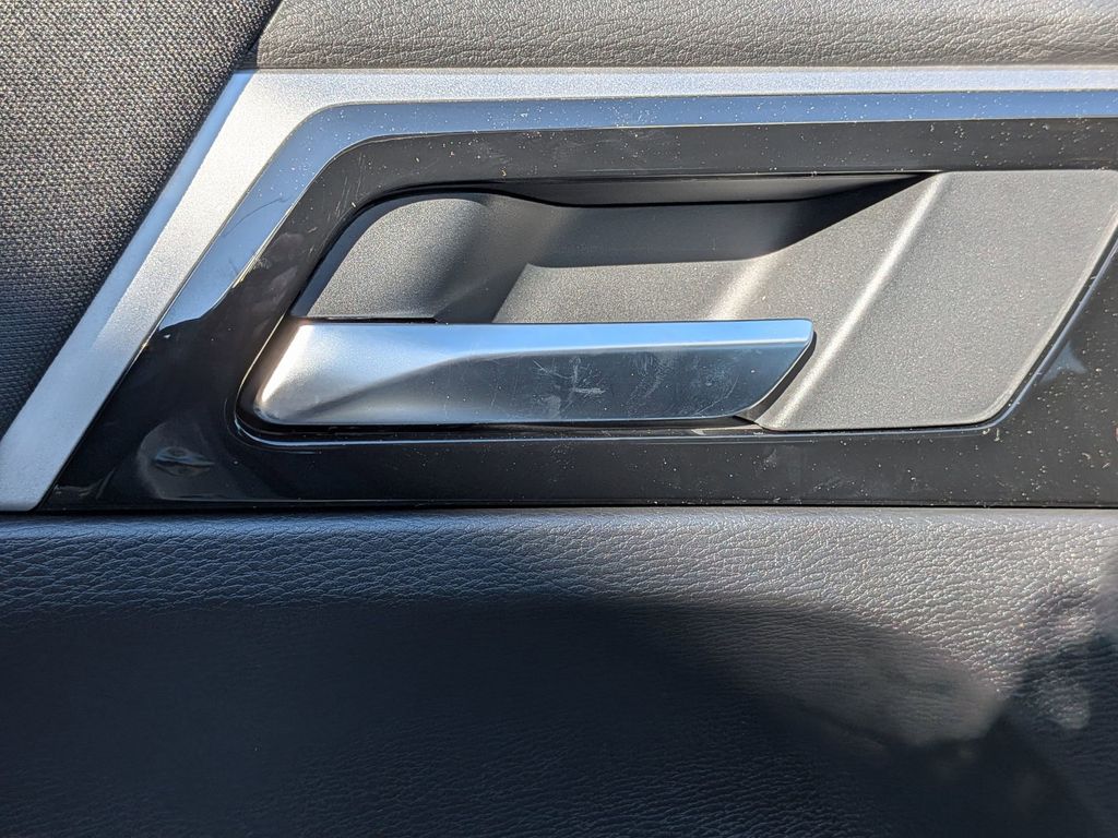 2026 Mitsubishi Outlander ES - 10