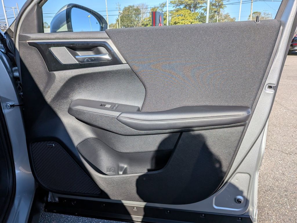 2026 Mitsubishi Outlander ES Alloy Silver Metallic at D&E Mitsubishi