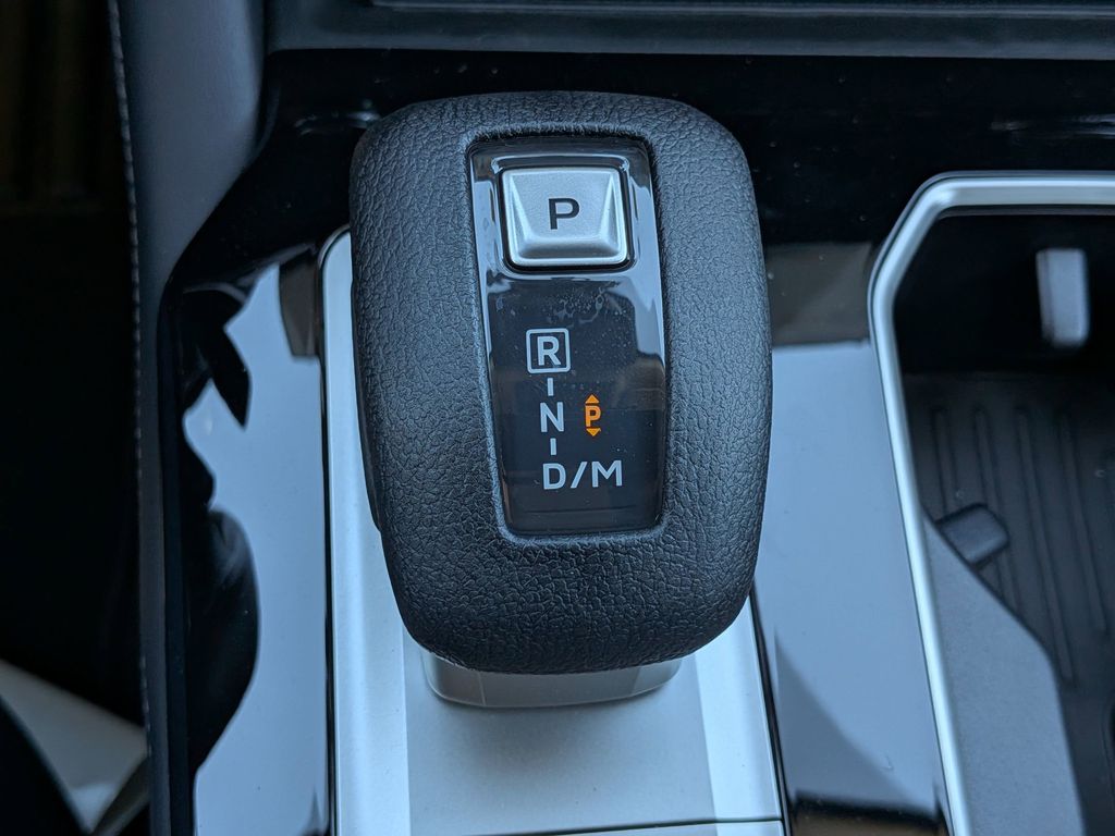 2026 Mitsubishi Outlander ES Alloy Silver Metallic at D&E Mitsubishi