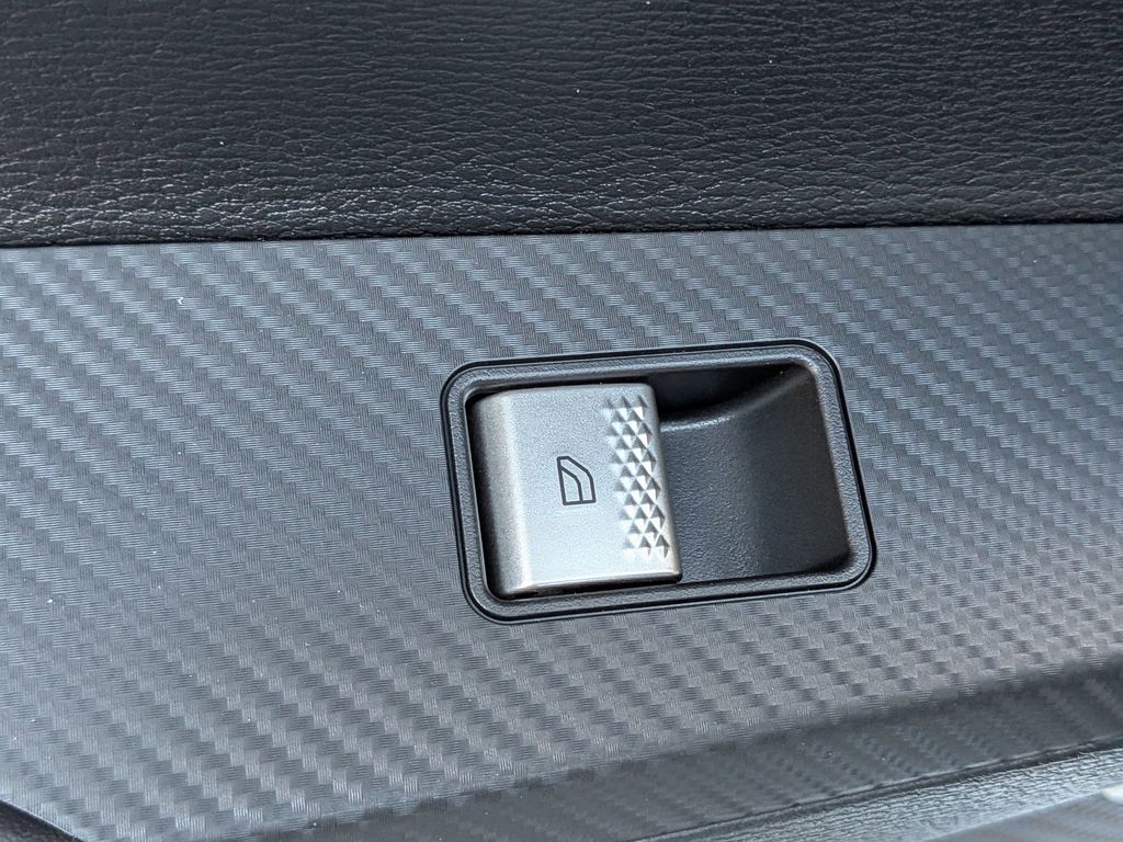 2026 Mitsubishi Outlander ES Alloy Silver Metallic at D&E Mitsubishi