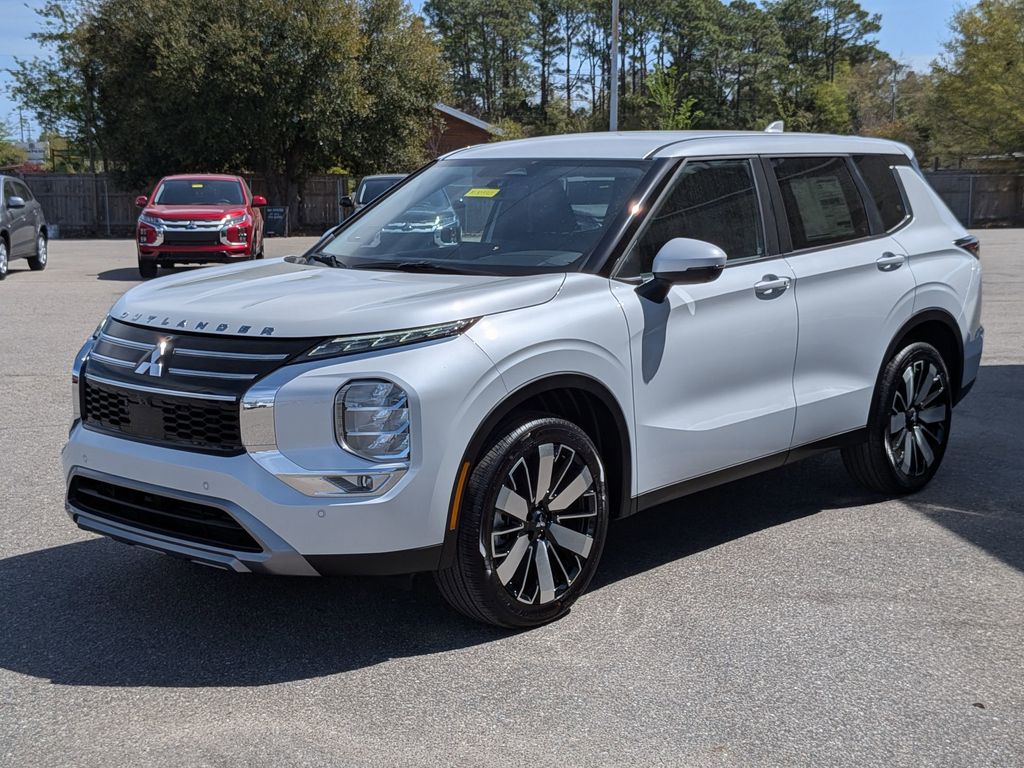 2026 Mitsubishi Outlander SE - 6