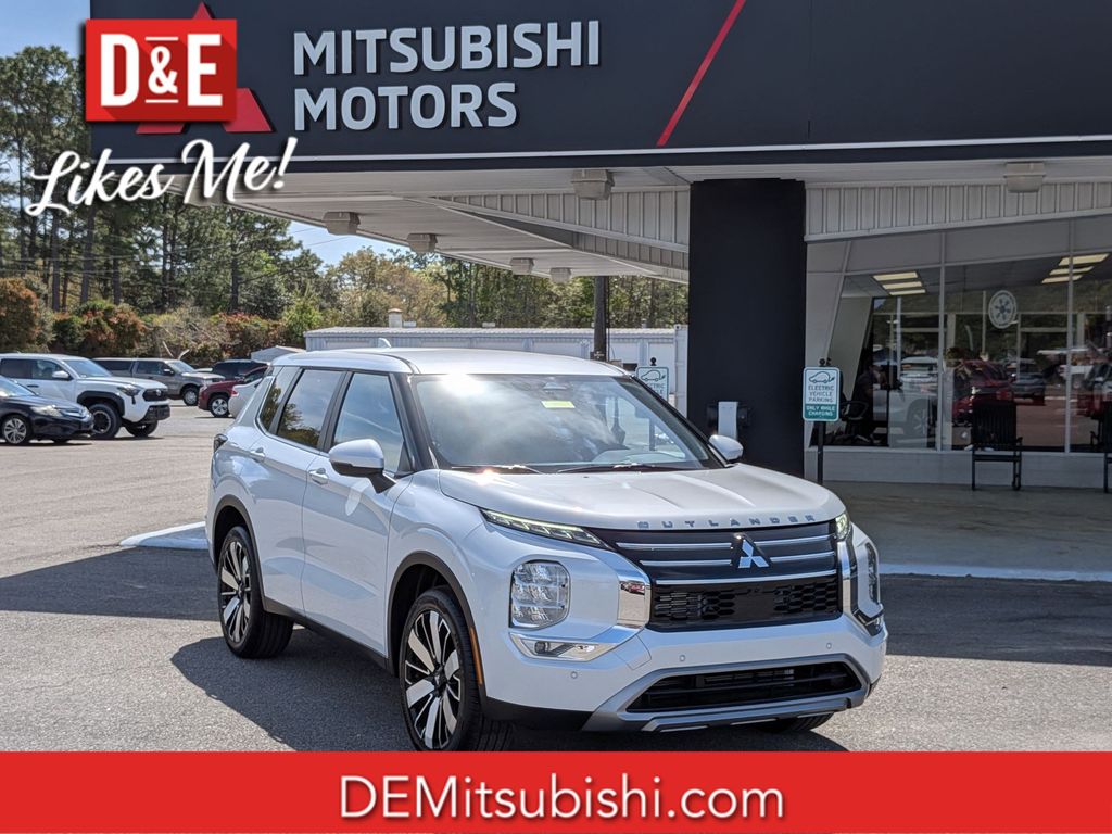 2026 Mitsubishi Outlander SE - 0