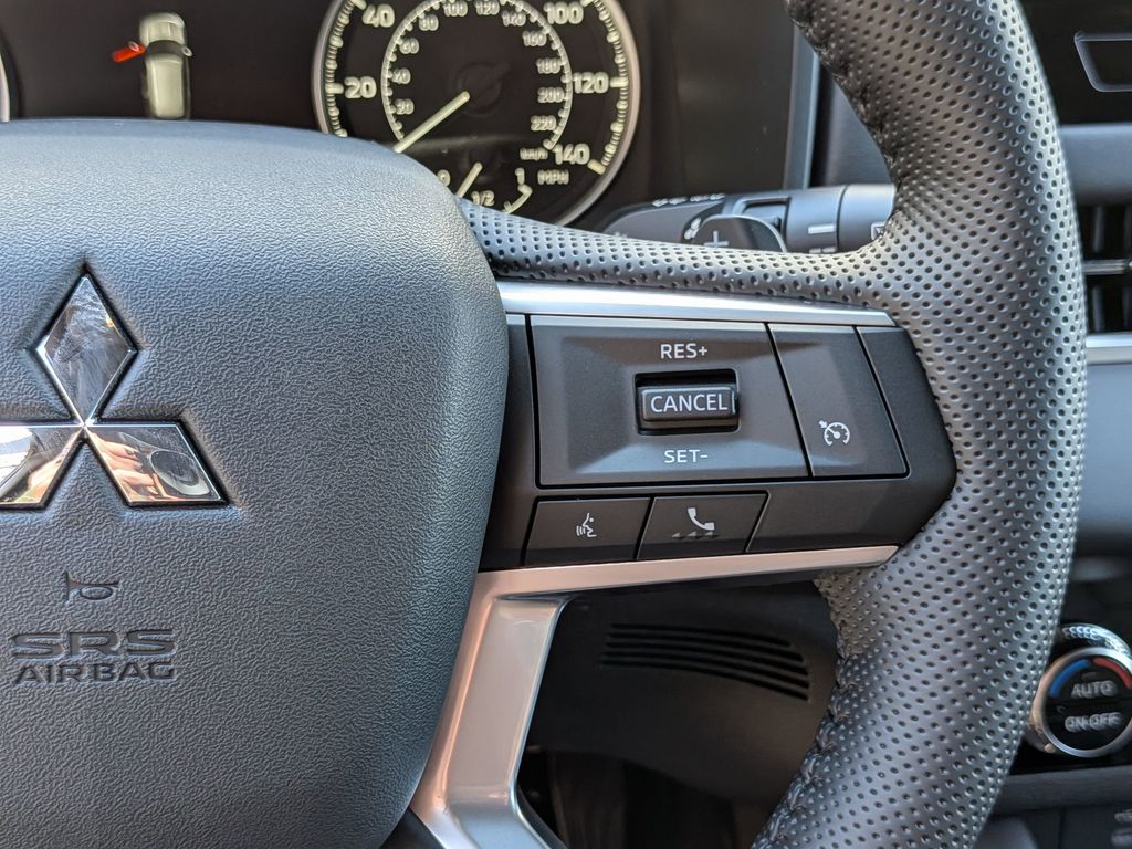 2026 Mitsubishi Outlander LE Black Diamond at D&E Mitsubishi