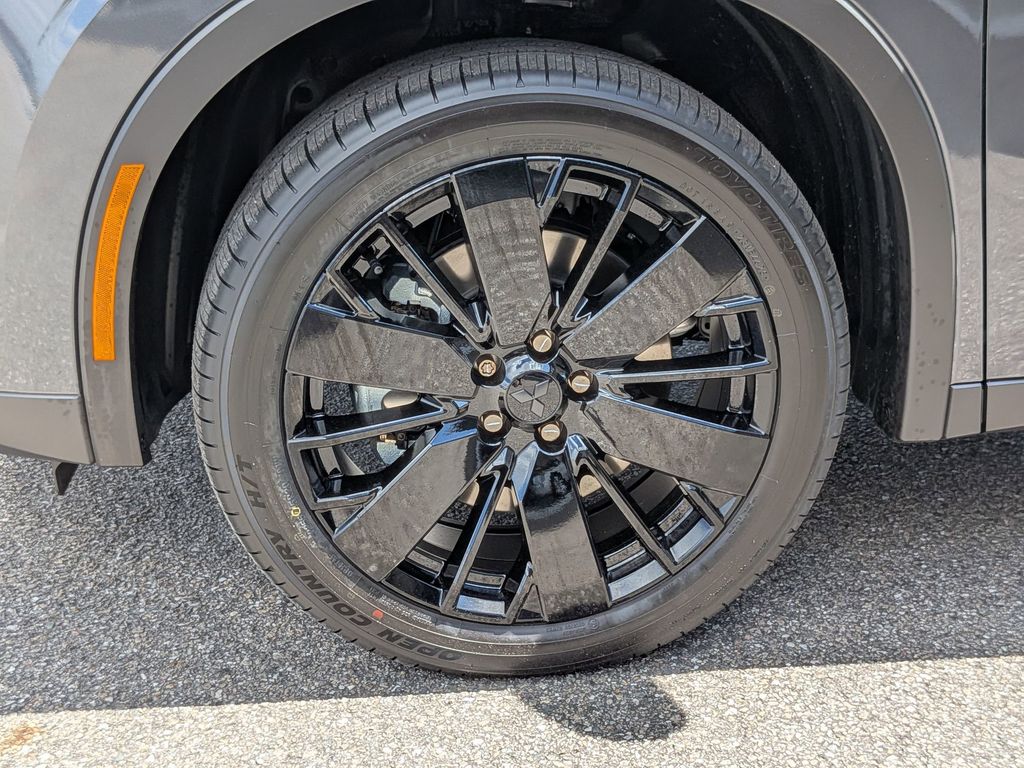 2026 Mitsubishi Outlander LE Graphite Gray at D&E Mitsubishi