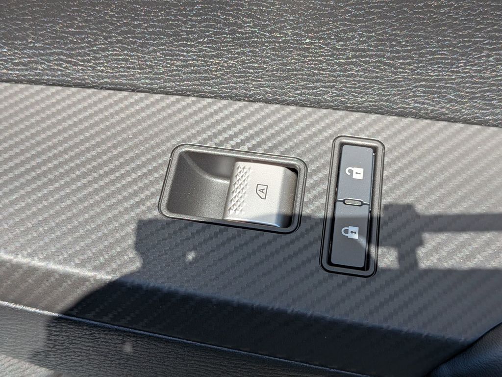 2026 Mitsubishi Outlander LE White Diamond at D&E Mitsubishi