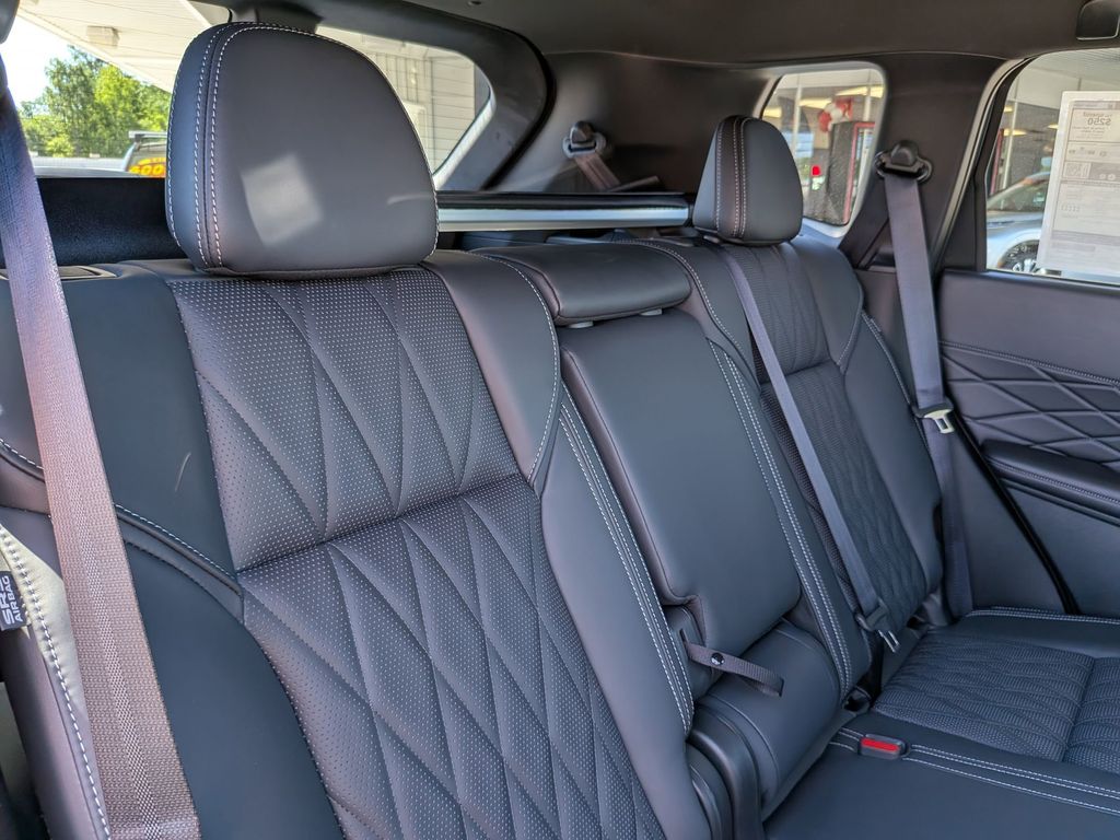 2026 Mitsubishi Outlander Black Edition Graphite Grey Blk Roof at D&E Mitsubishi