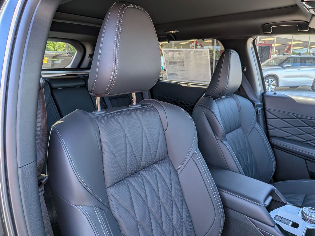 2026 Mitsubishi Outlander Black Edition Graphite Grey Blk Roof at D&E Mitsubishi