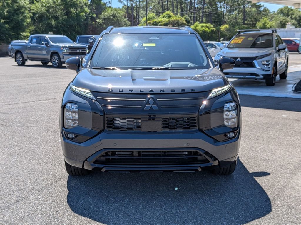 2026 Mitsubishi Outlander Black Edition Graphite Grey Blk Roof at D&E Mitsubishi