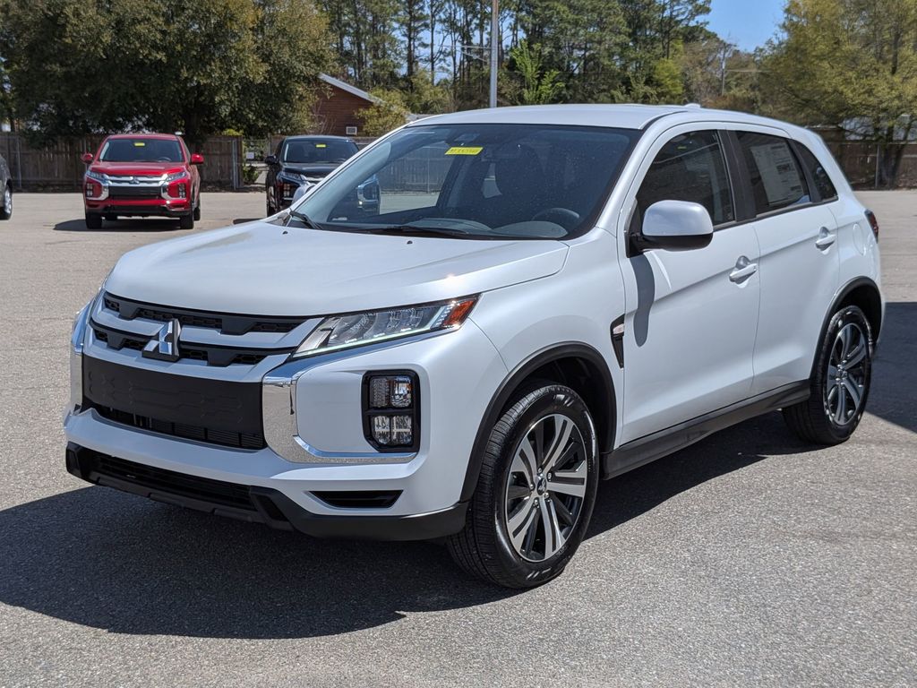 2026 Mitsubishi Outlander Sport ES - 6