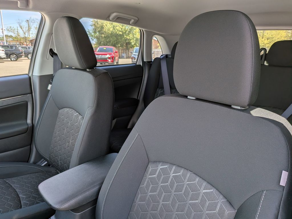 2026 Mitsubishi Outlander Sport ES White Diamond at Griffin CDJR