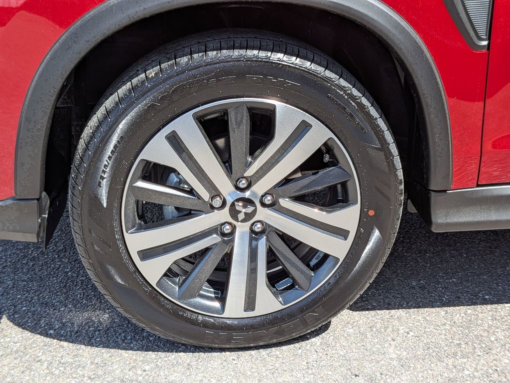 2026 Mitsubishi Outlander Sport ES - 9