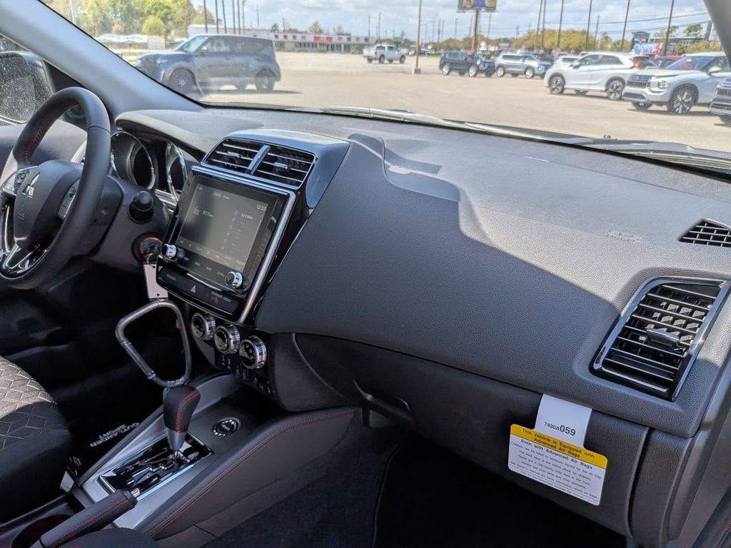 2026 Mitsubishi Outlander Sport LE Labrador Black Pearl at Griffin CDJR
