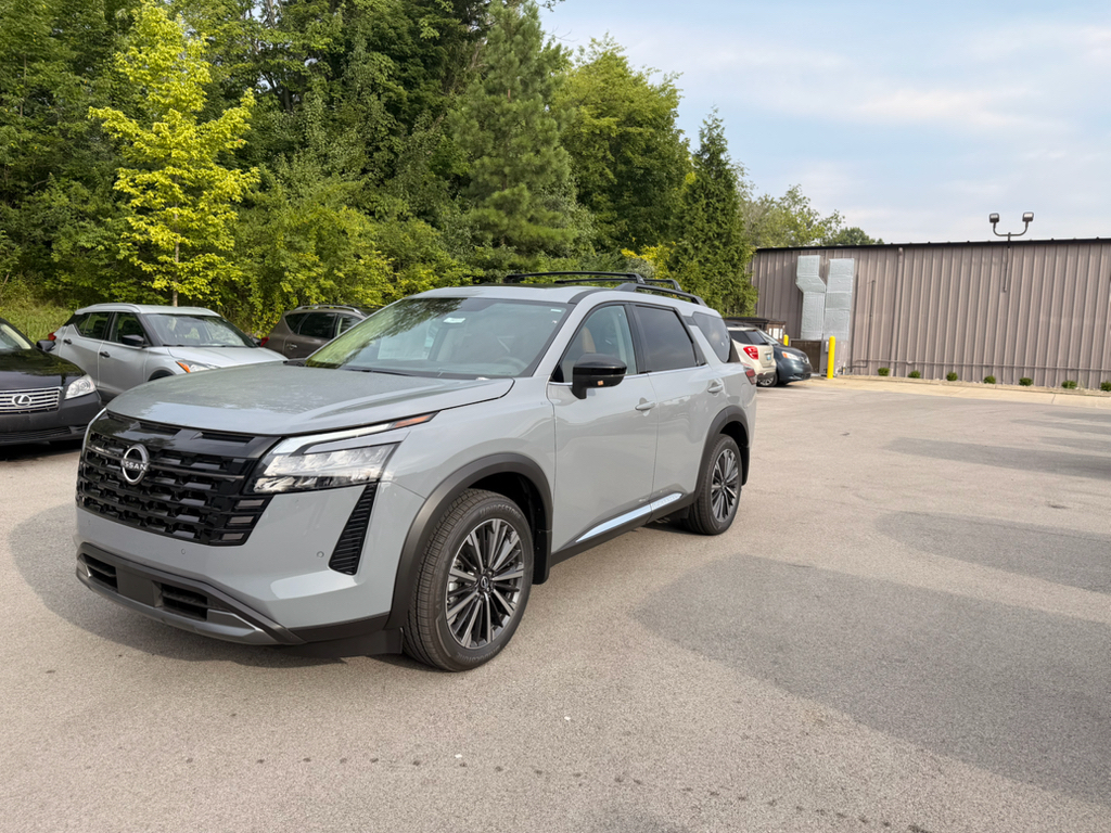 2026 Nissan Pathfinder Platinum in Boulder Gray Pearl