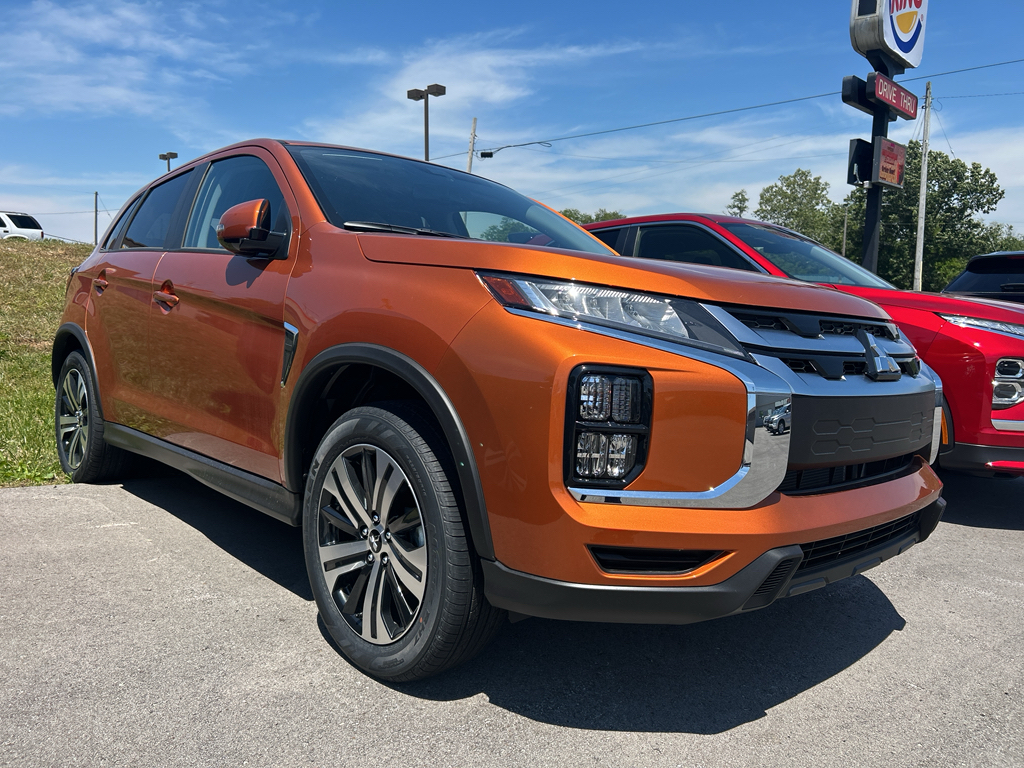 2026 Mitsubishi Outlander Sport SE in Sunshine Orange Metallic