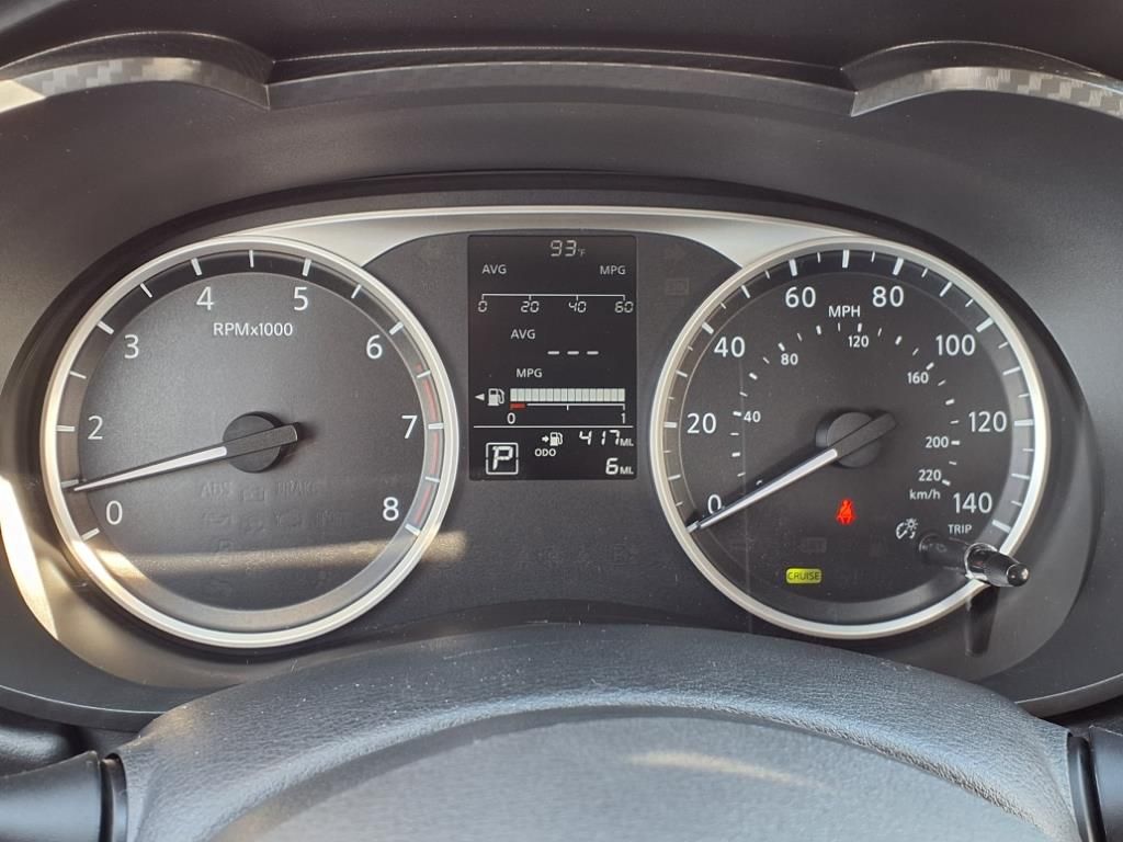 Versa Sedan S