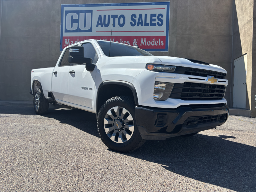2024 Chevrolet Silverado Custom