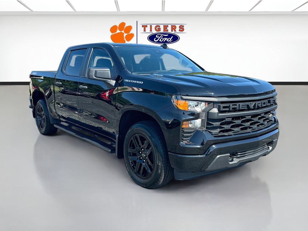 2025 Chevrolet Silverado