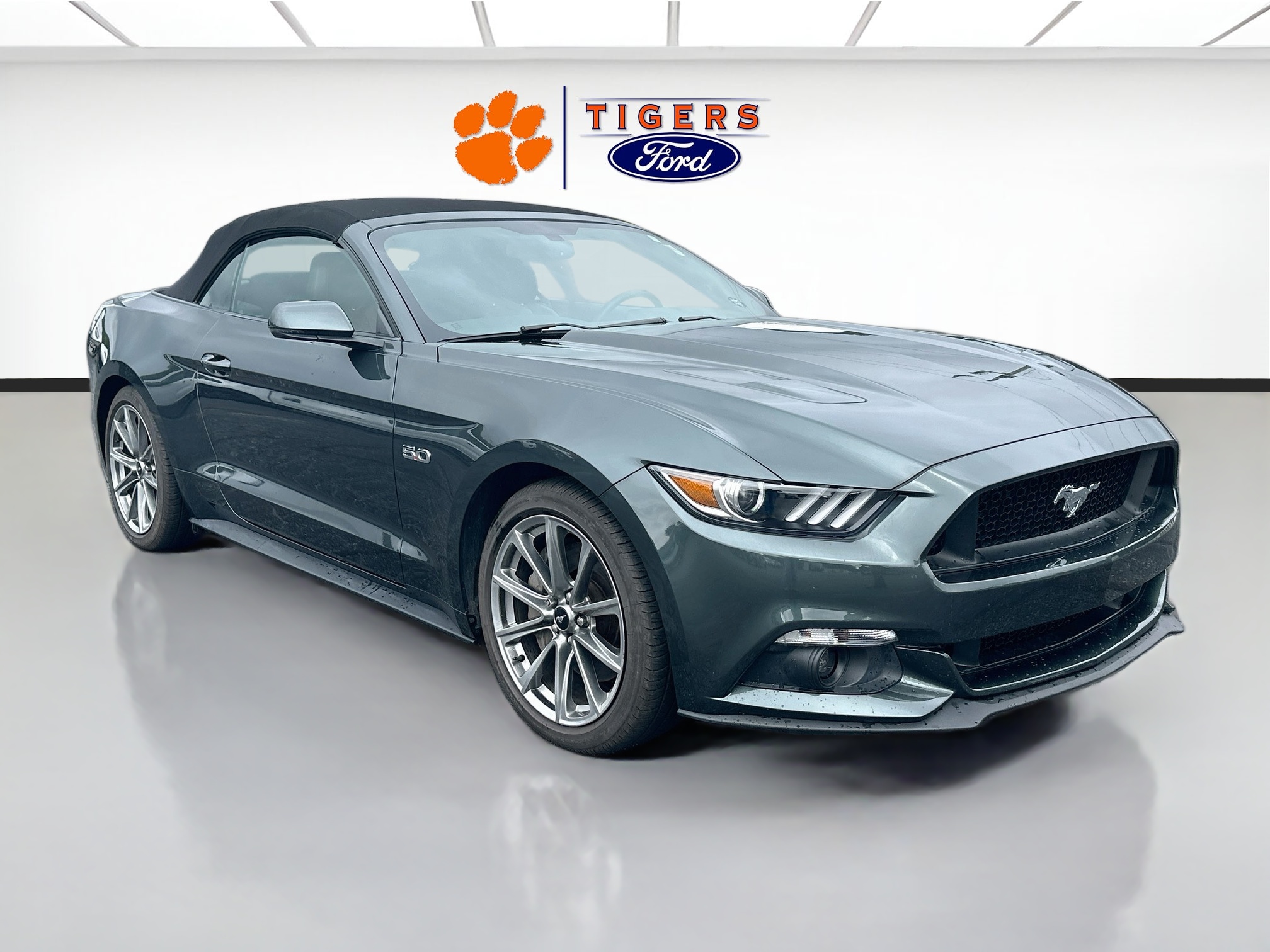 2015 Ford Mustang