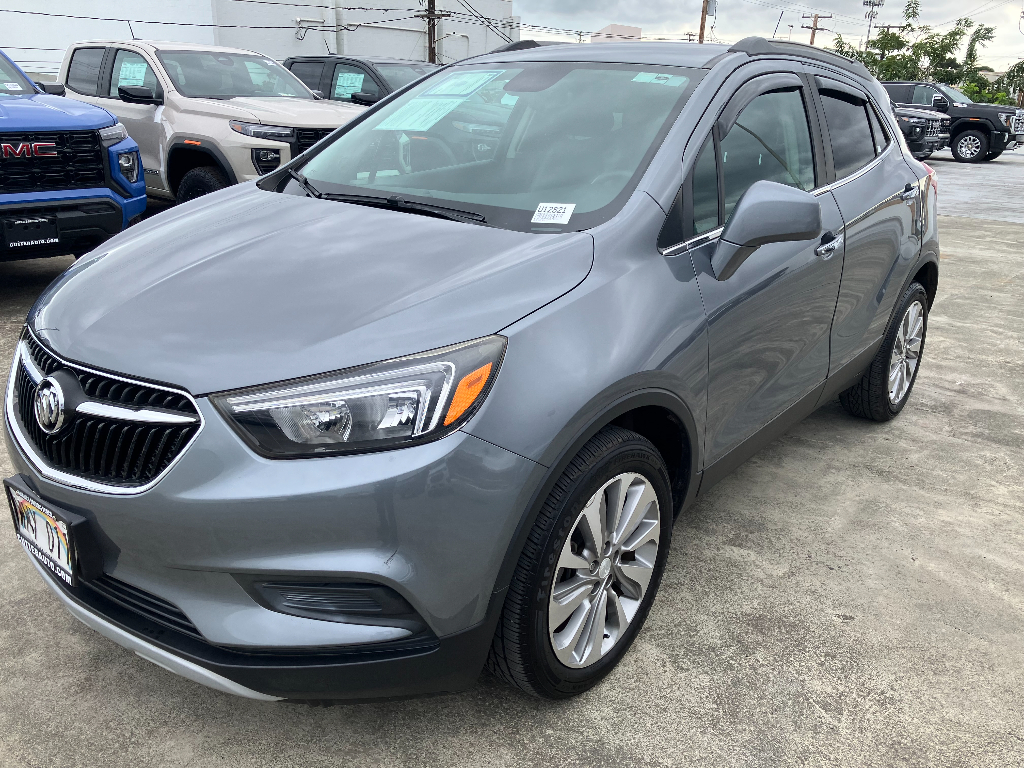 2020 Buick Encore Preferred's photo