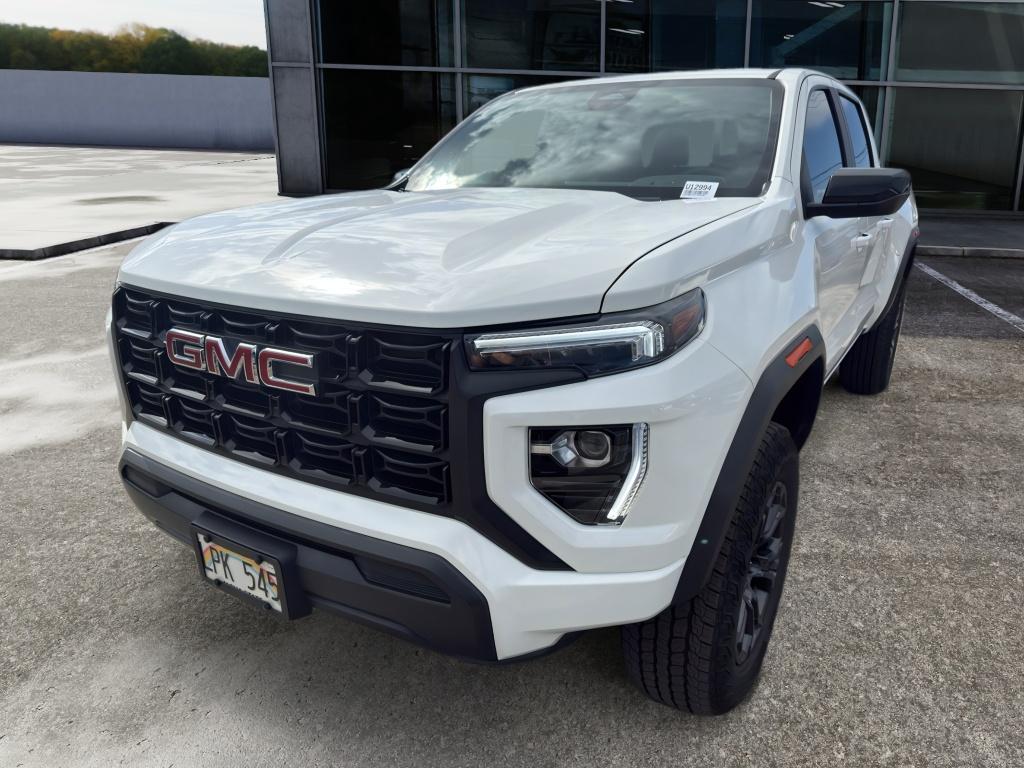 2024 GMC Canyon 2WD Elevation Crew Cab Short Box's photo