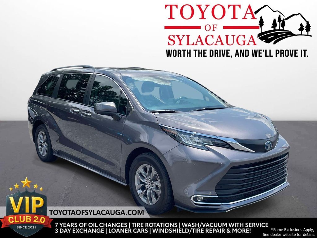 2023 Toyota Sienna