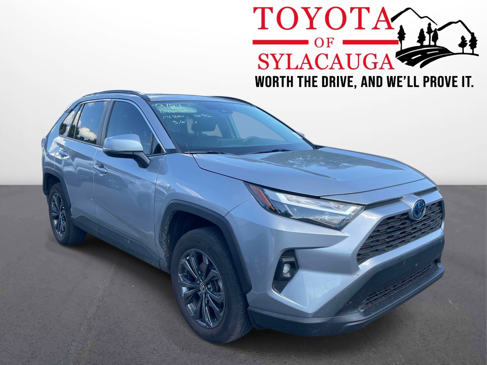2024 Toyota RAV4 Hybrid