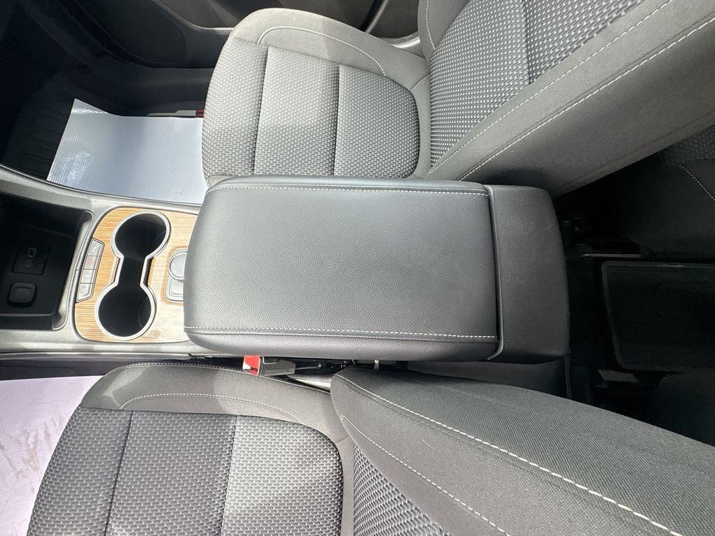 Used 2022 GMC Acadia SUV