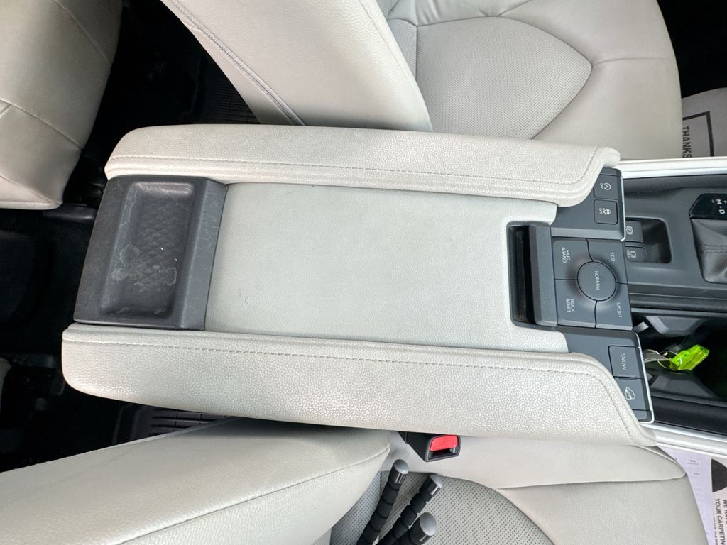 Used 2024 Toyota Grand Highlander SUV