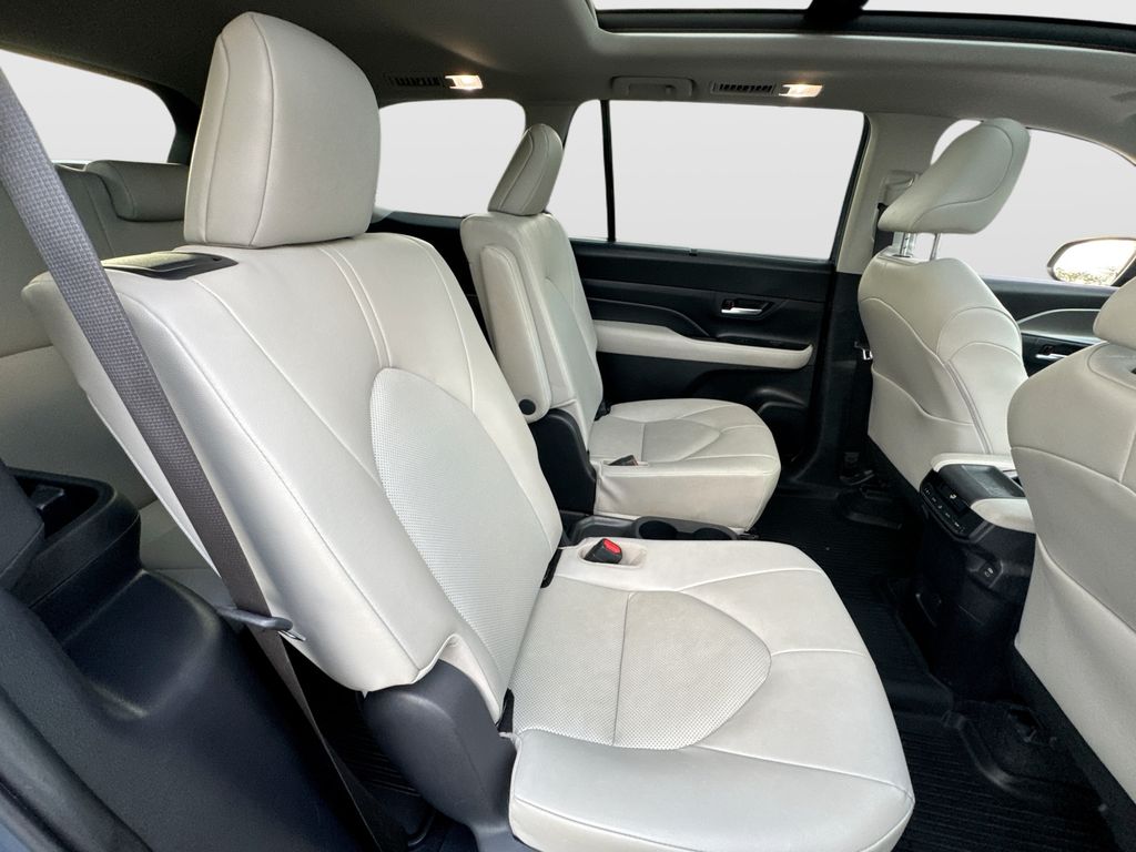 Used 2024 Toyota Grand Highlander SUV