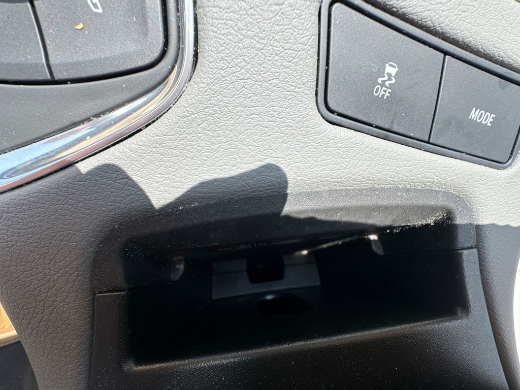 Used 2025 Cadillac XT5 SUV