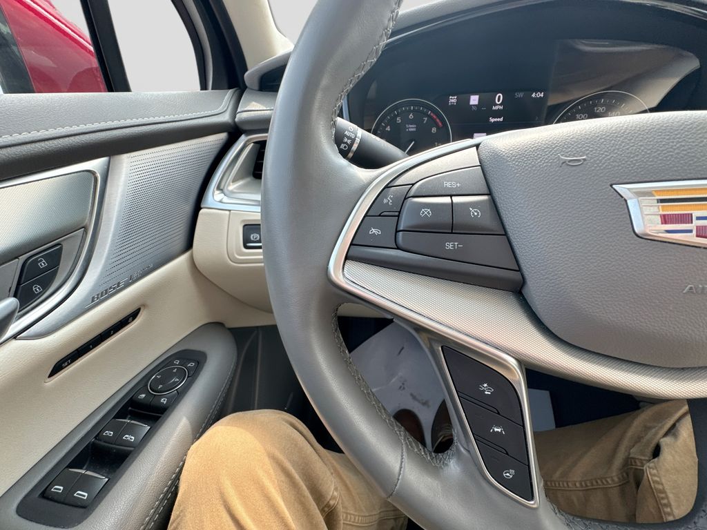 Used 2025 Cadillac XT5 SUV