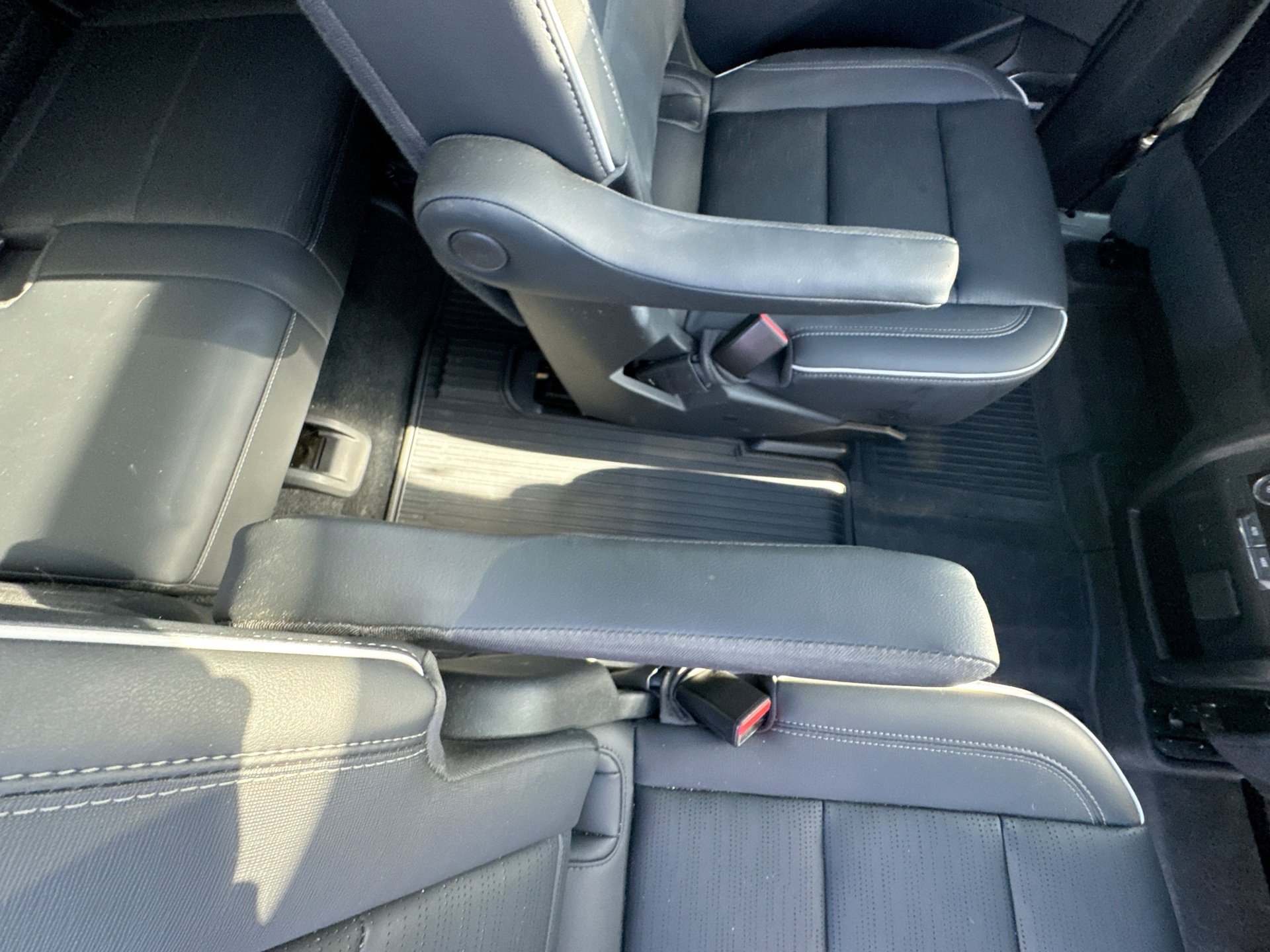 Used 2025 Buick Enclave SUV