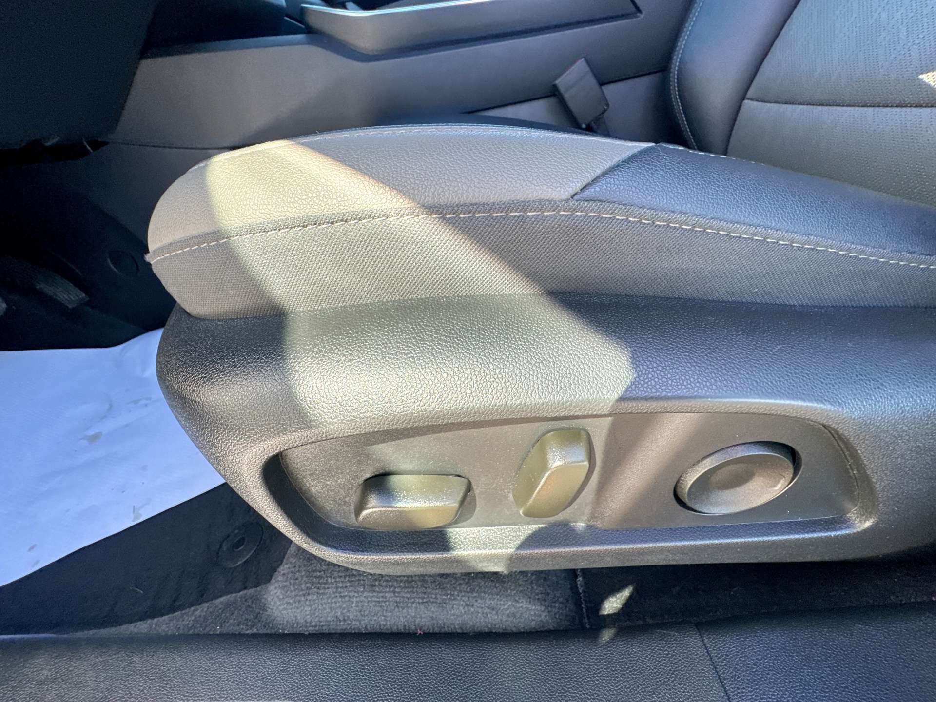 Used 2025 Chevrolet Equinox SUV