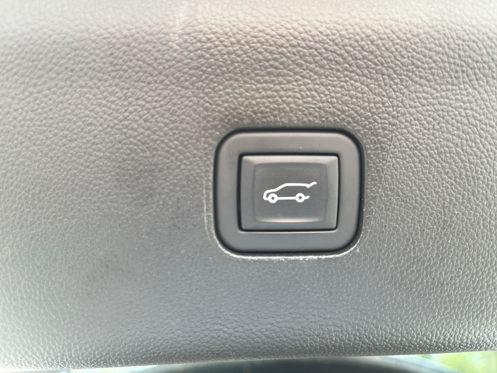 Used 2023 Buick Enclave SUV