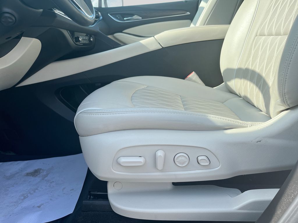 Used 2023 Buick Enclave SUV
