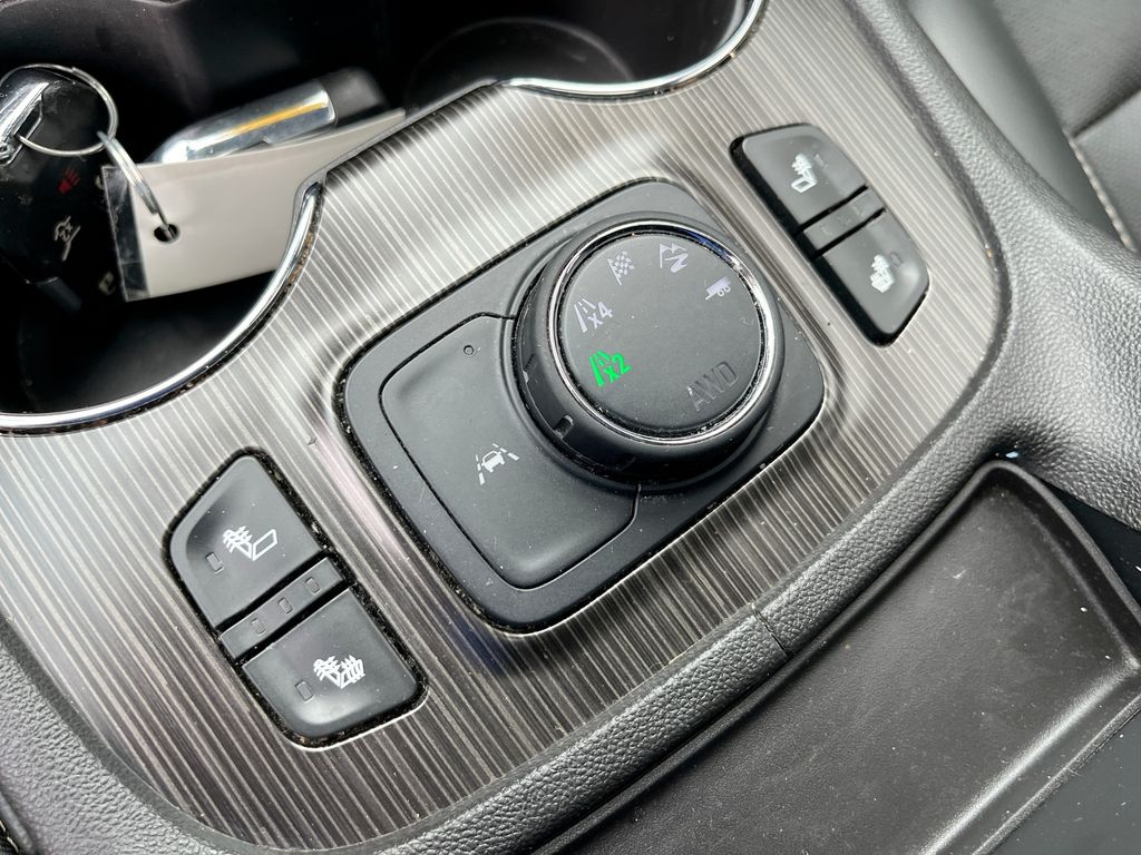 Used 2021 GMC Acadia SUV