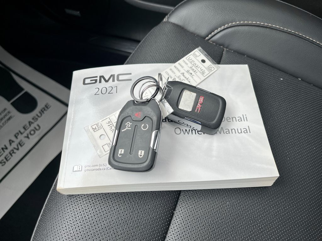 Used 2021 GMC Acadia SUV