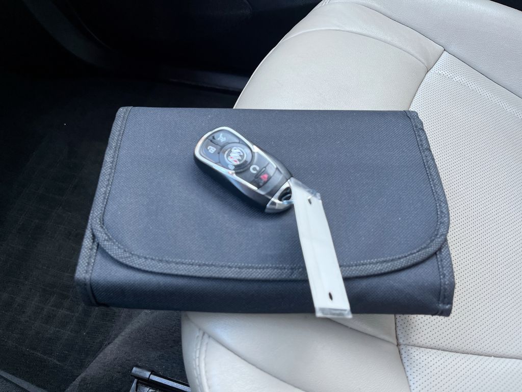 Used 2020 Buick Enclave SUV