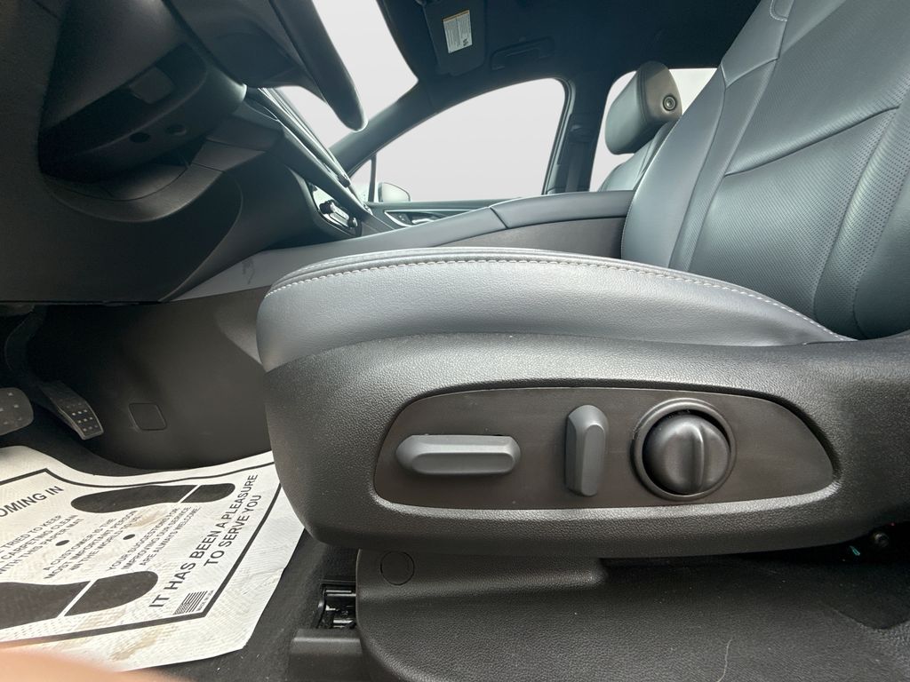 Used 2023 Buick Enclave SUV