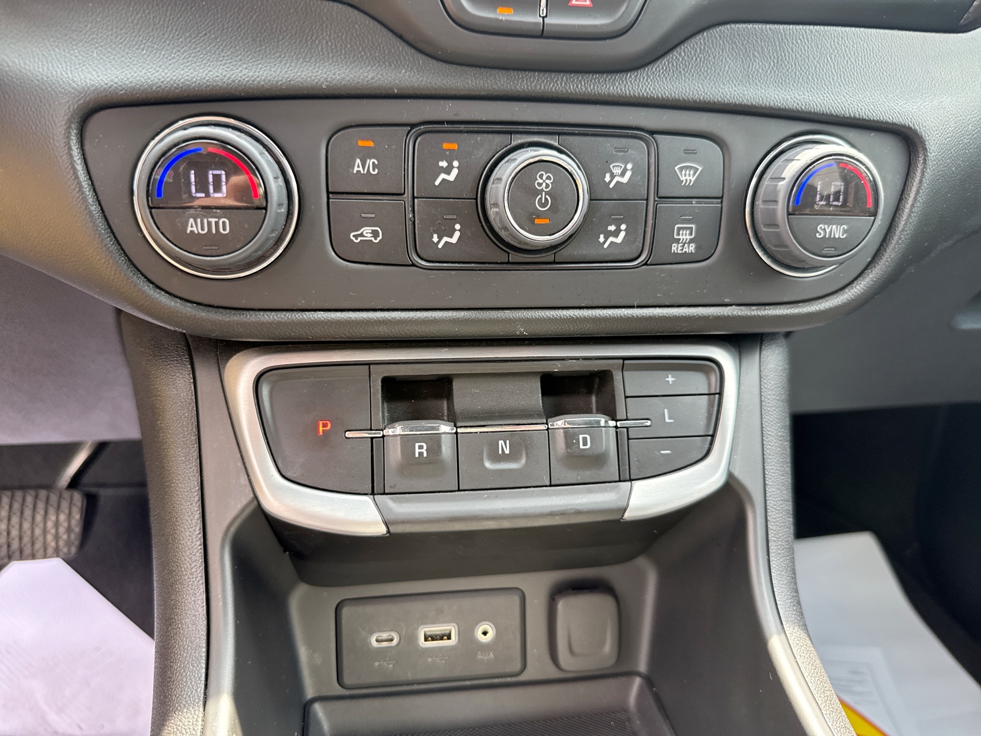 Used 2022 GMC Terrain SUV