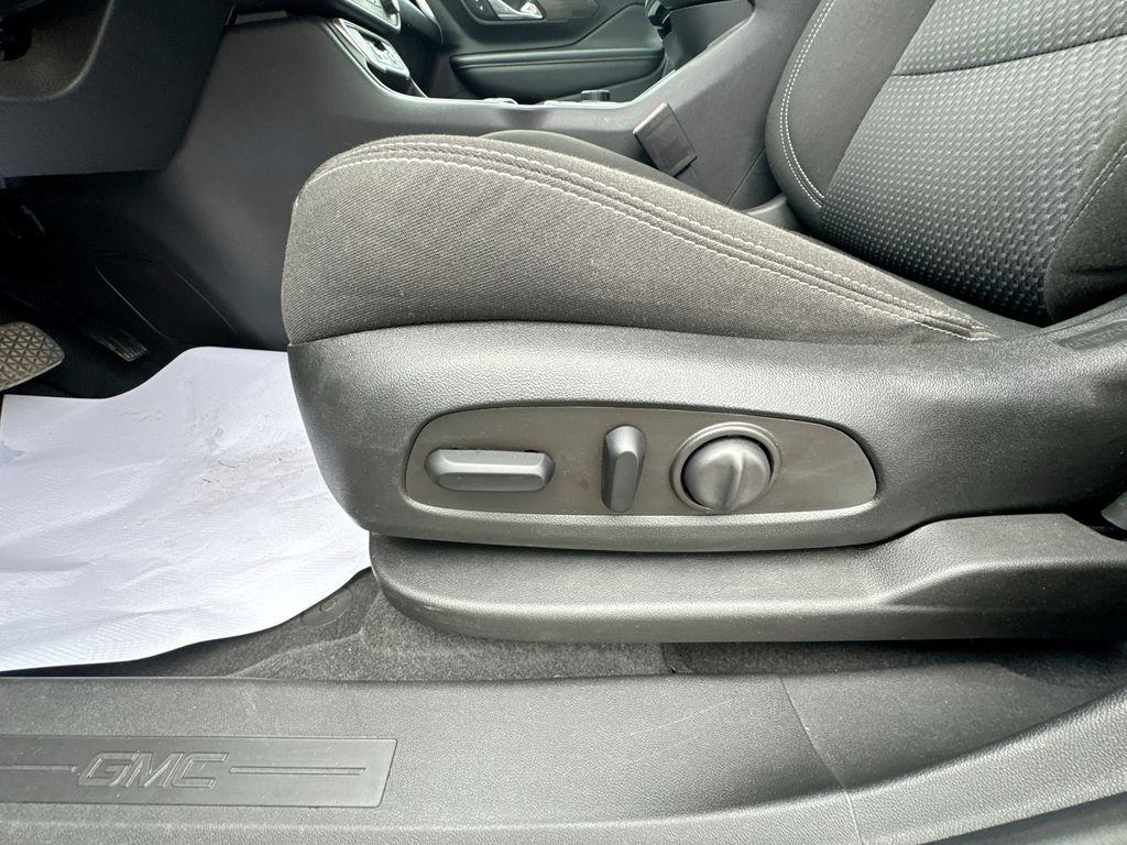 Used 2023 GMC Terrain SUV