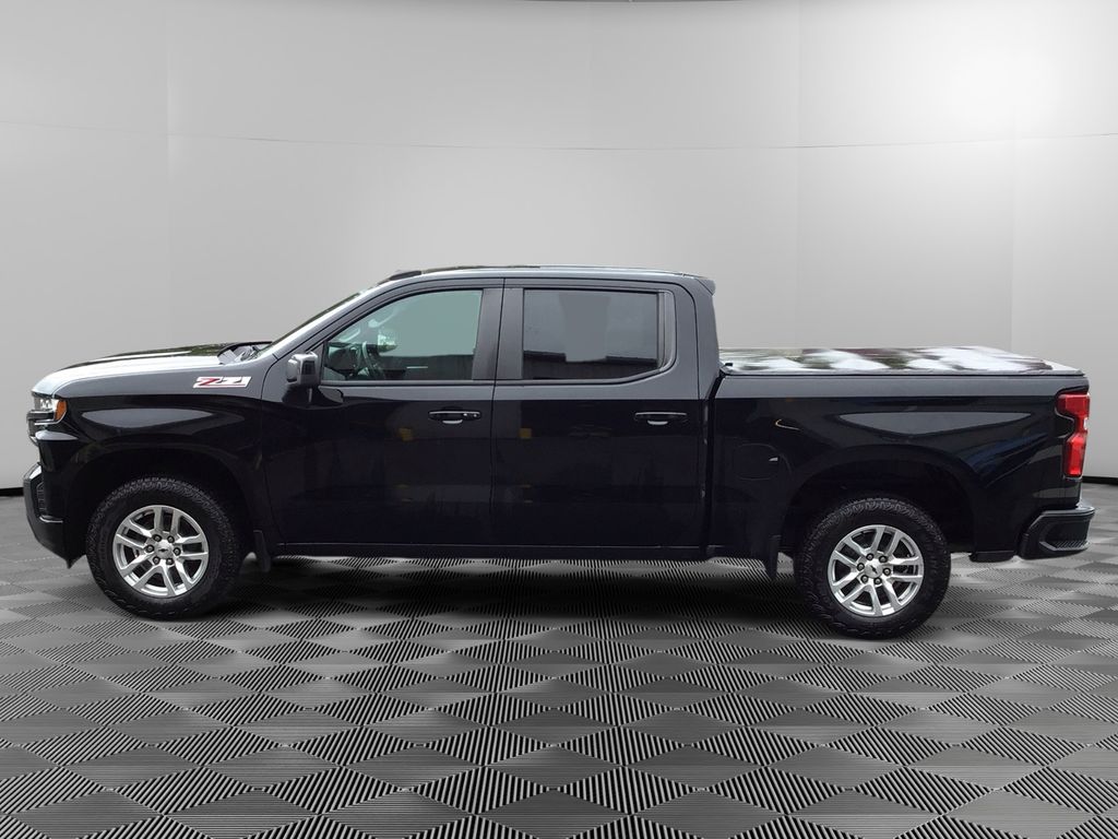 2020 Chevrolet Silverado 1500 RST photo 2