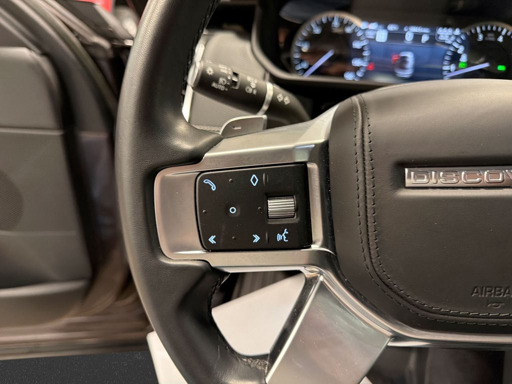 Used 2023 Land rover Discovery SUV