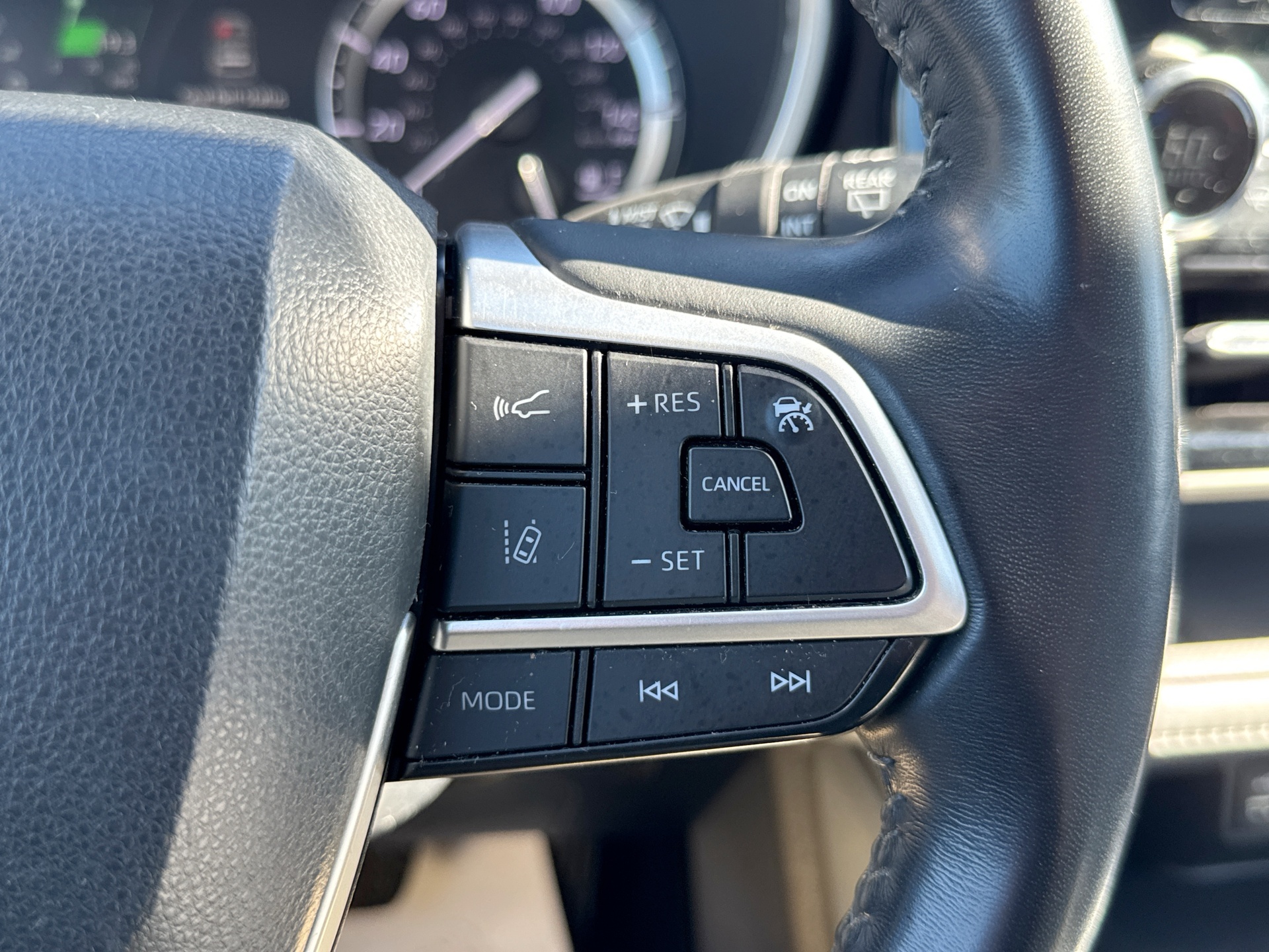 Used 2022 Toyota Highlander SUV