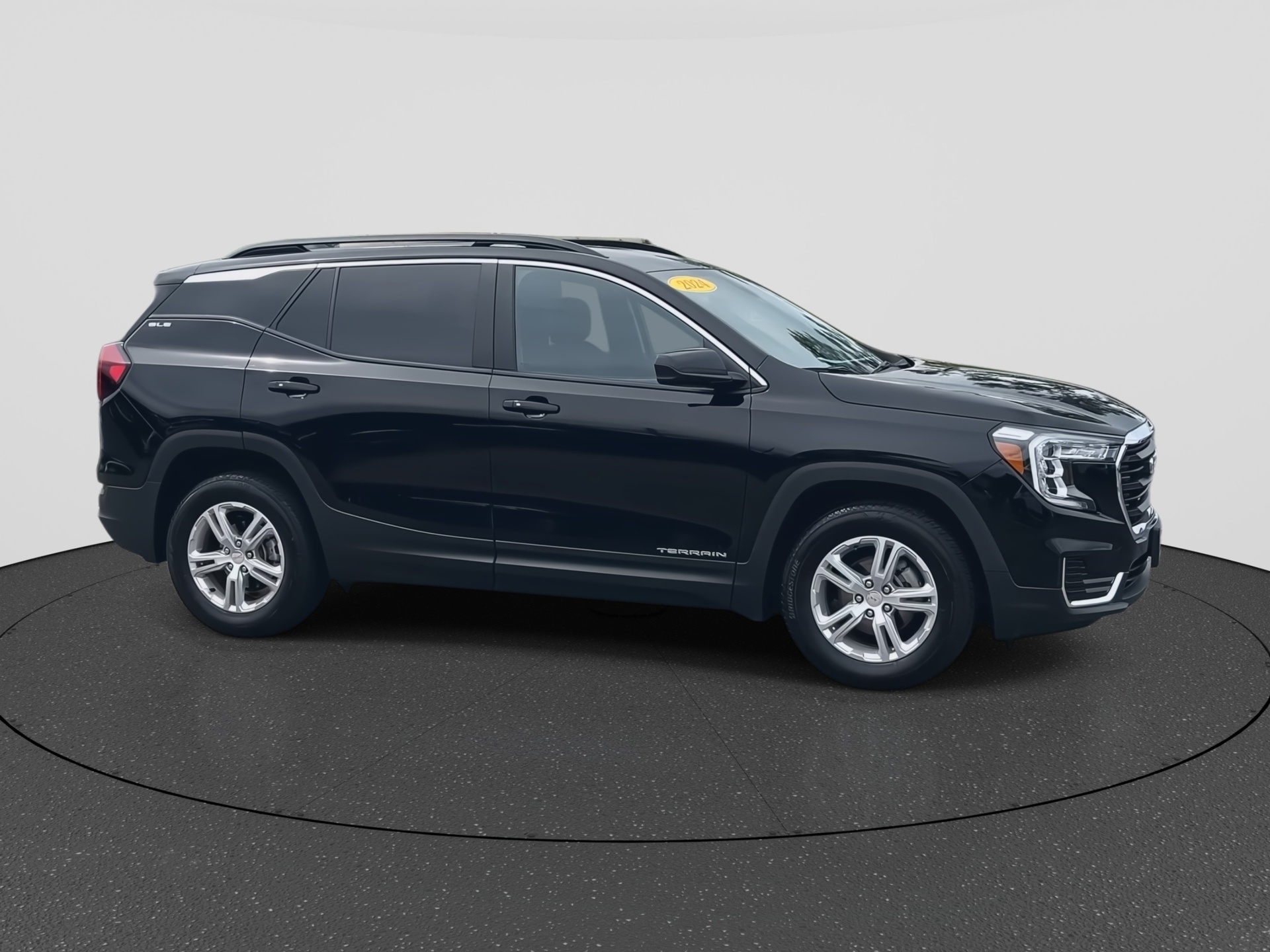 Used 2024 GMC Terrain SUV